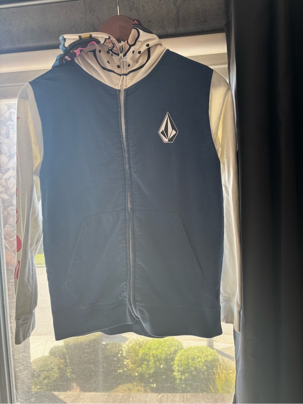 Volcom boys  Black & White Zip Hoodie Jacket